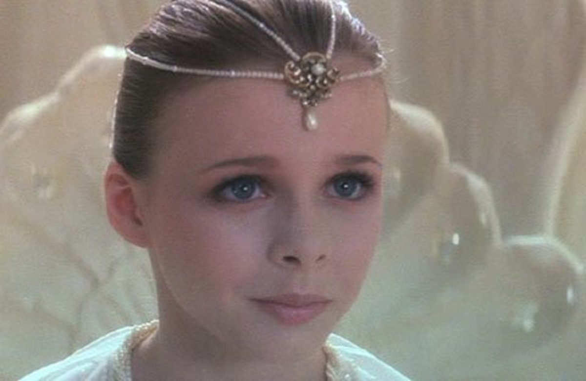 The Top Hair Accessories In Movies - Hubpages