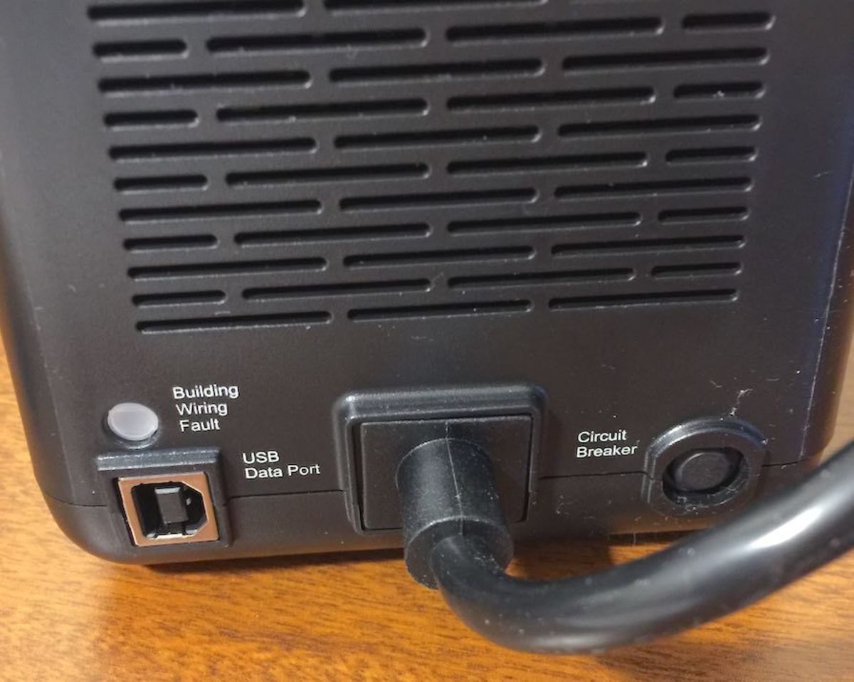 USB Data Port on UPS