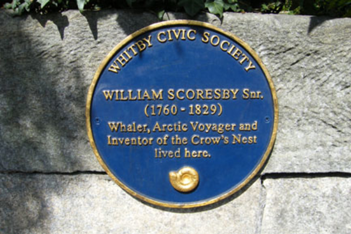 Blue plaque at Scoresby House, Whitby, home of William Senior