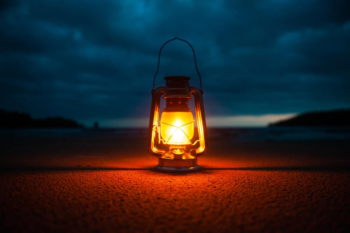 Lighted lantern
