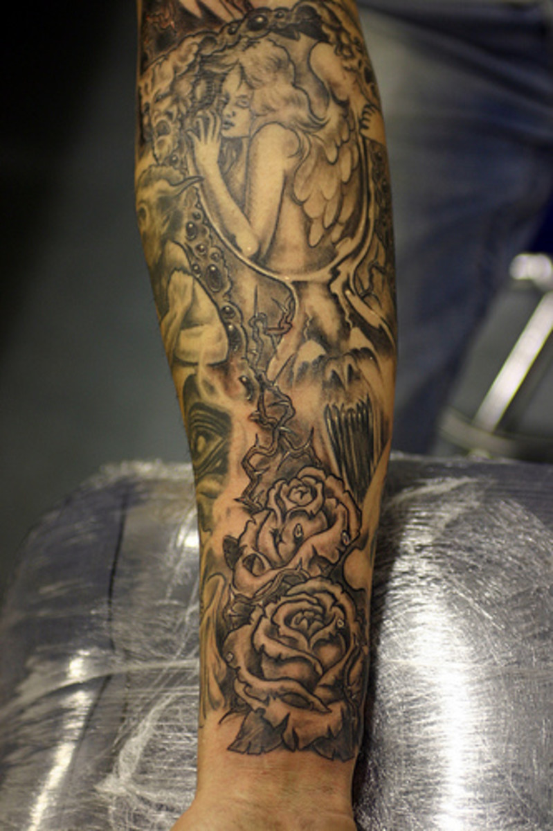 Gothic Flower Tattoos - TatRing