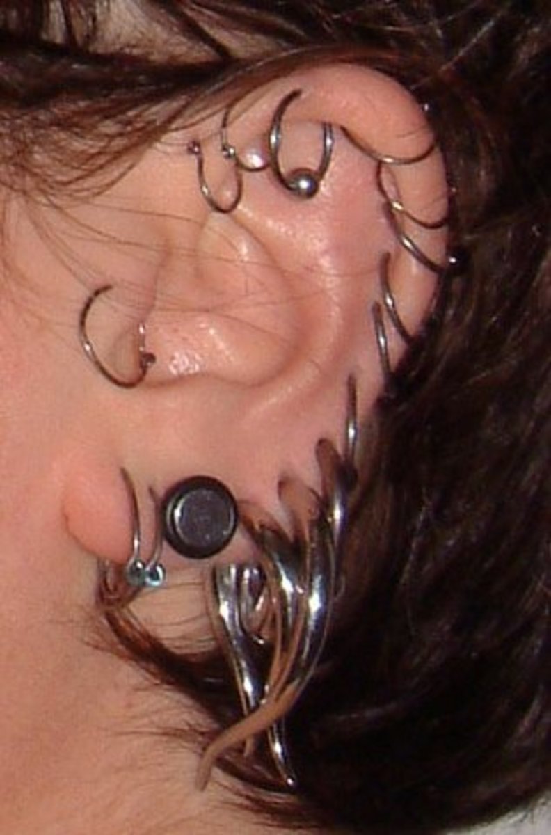 It's possible to wear over a dozen hoop earrings in a single ear.