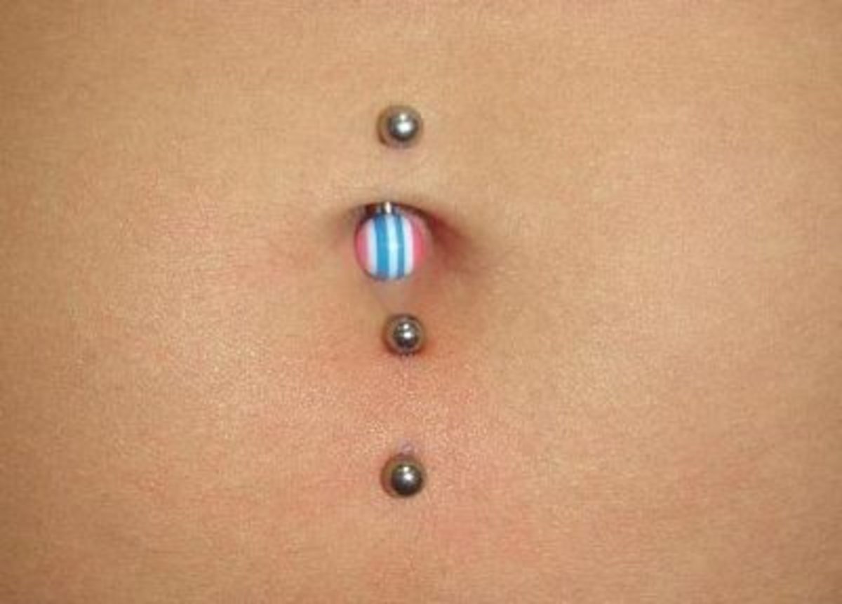 Double Navel Piercing by Christina