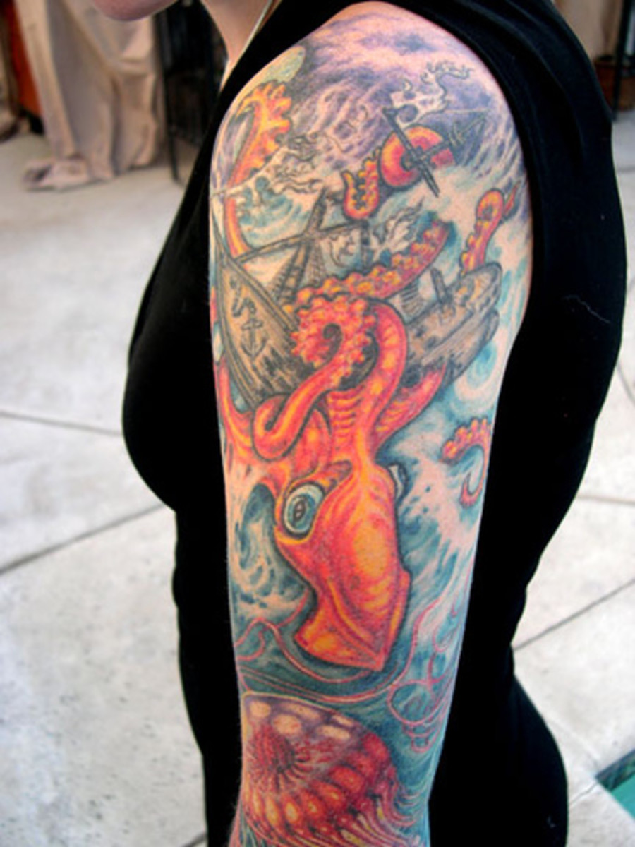 Octopus tentacles, Kraken or squid monster tattoo 15600242 Vector Art at  Vecteezy