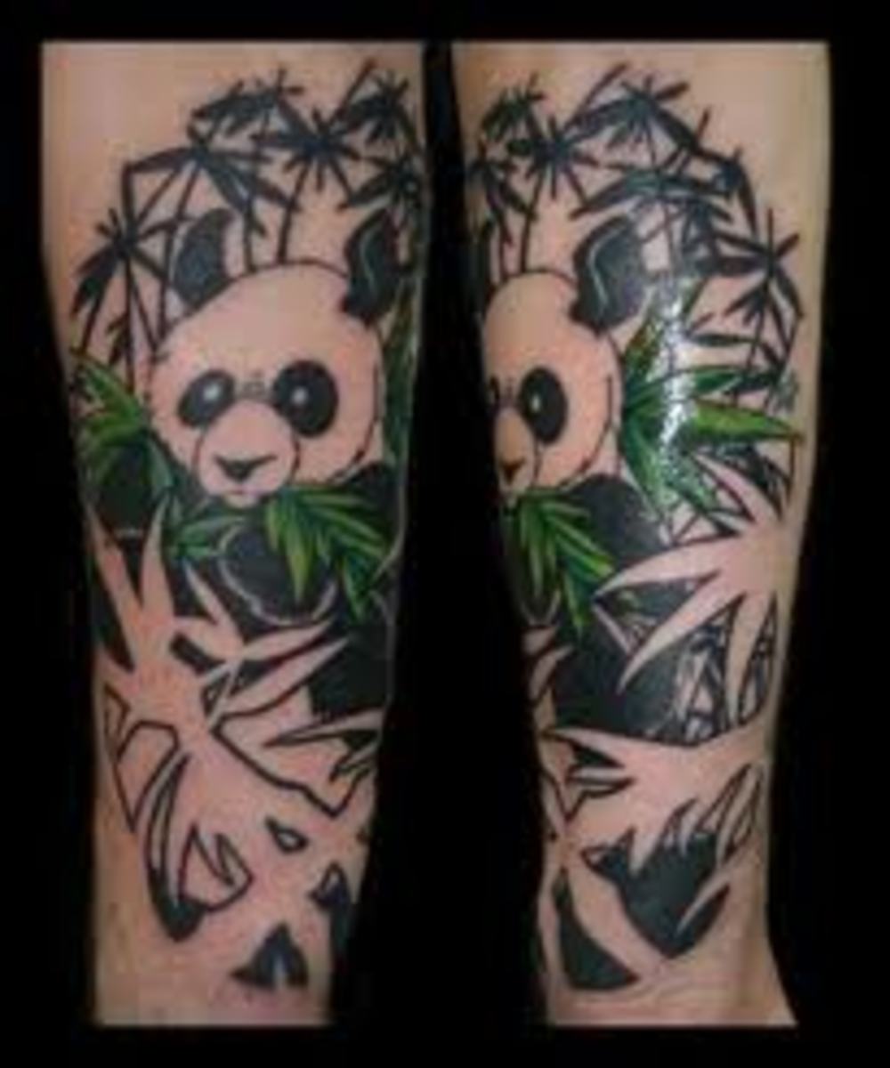 Татуировка Панда на бамбуке