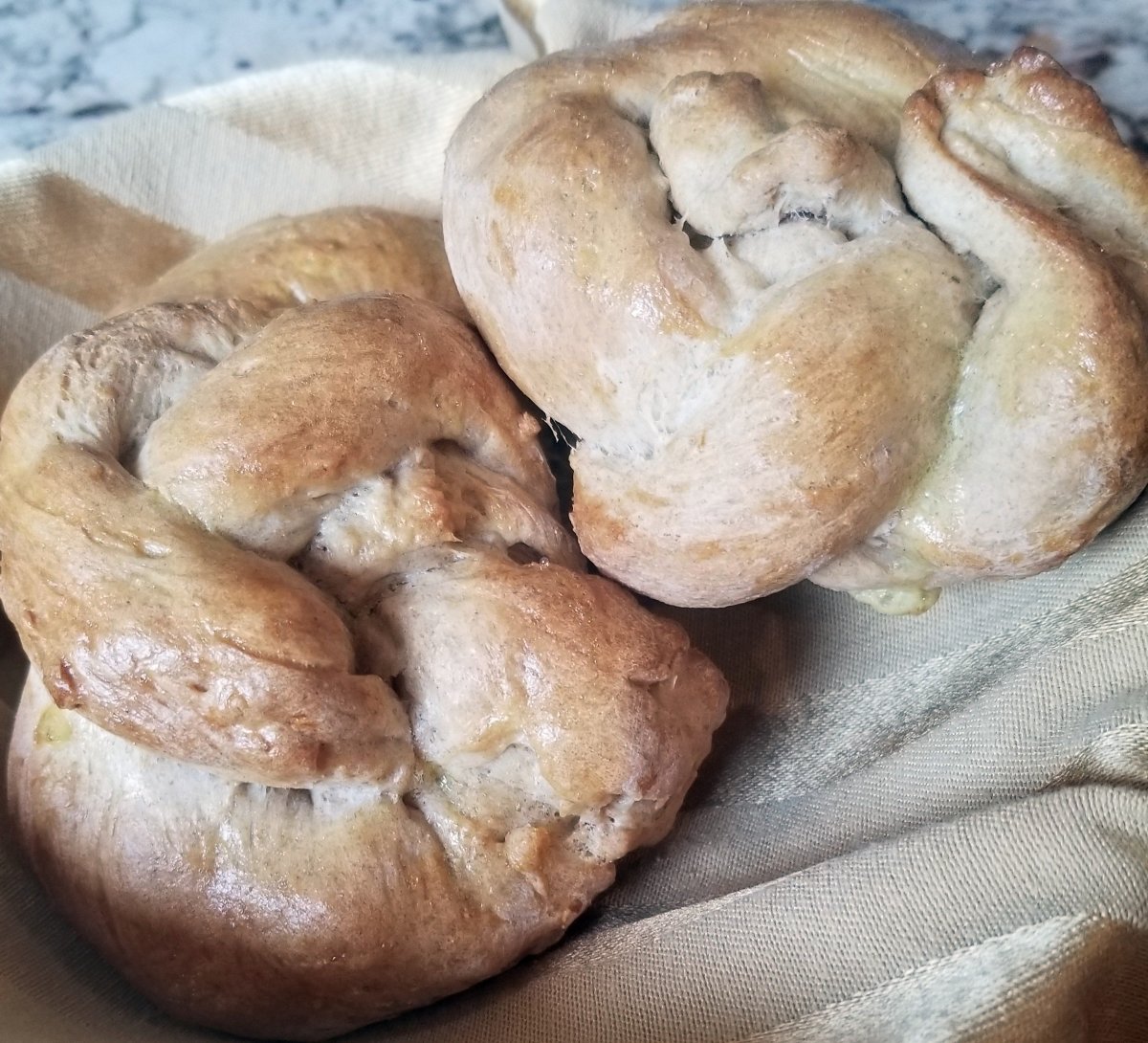 These half and half rolls are shaped using the doubt knot method, but you can also just roll the dough into simple balls. They taste just as good!