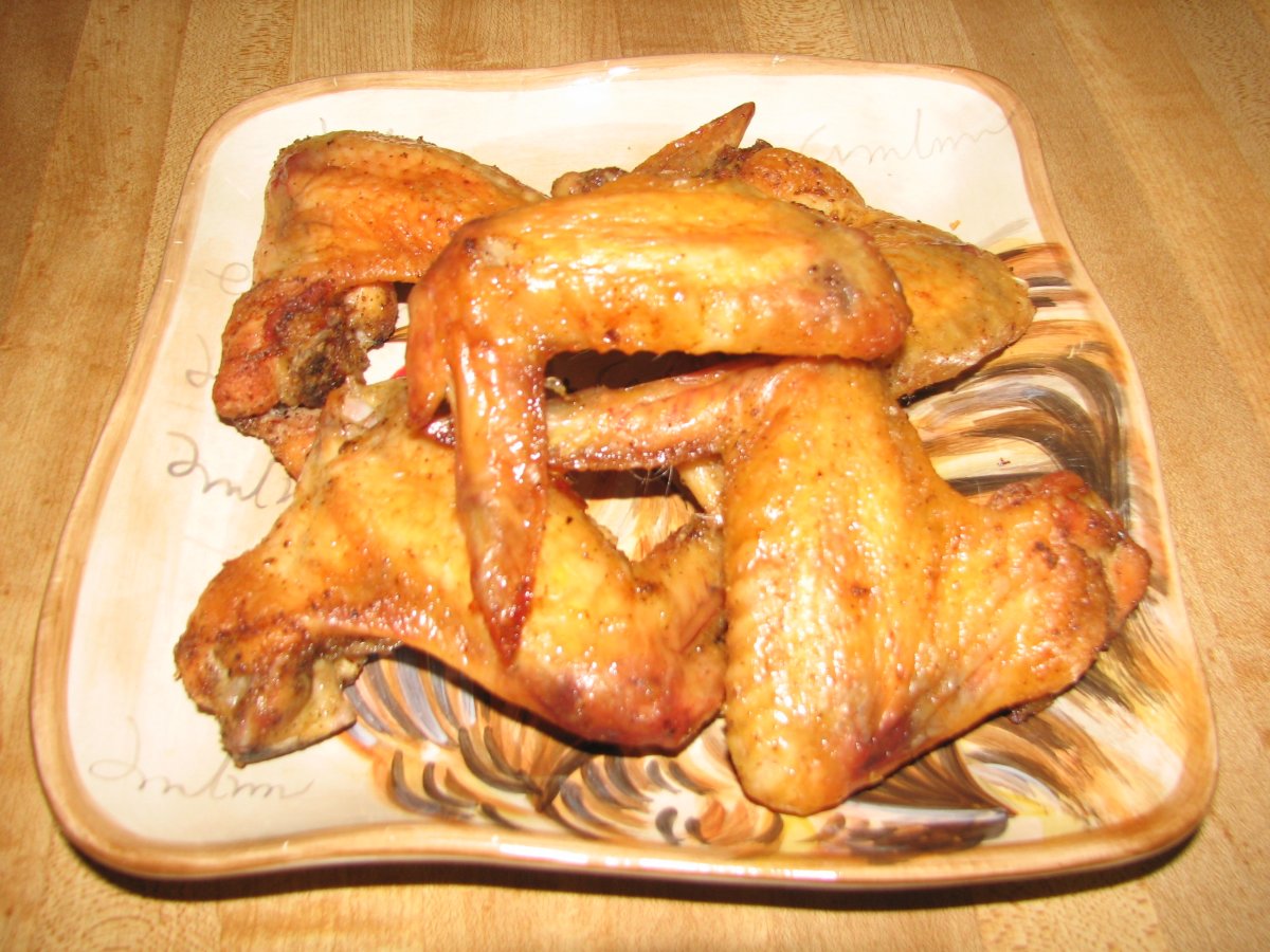 How to Bake Chicken Wings That Taste So Good They'll Make You Want to Slap Your Grandma