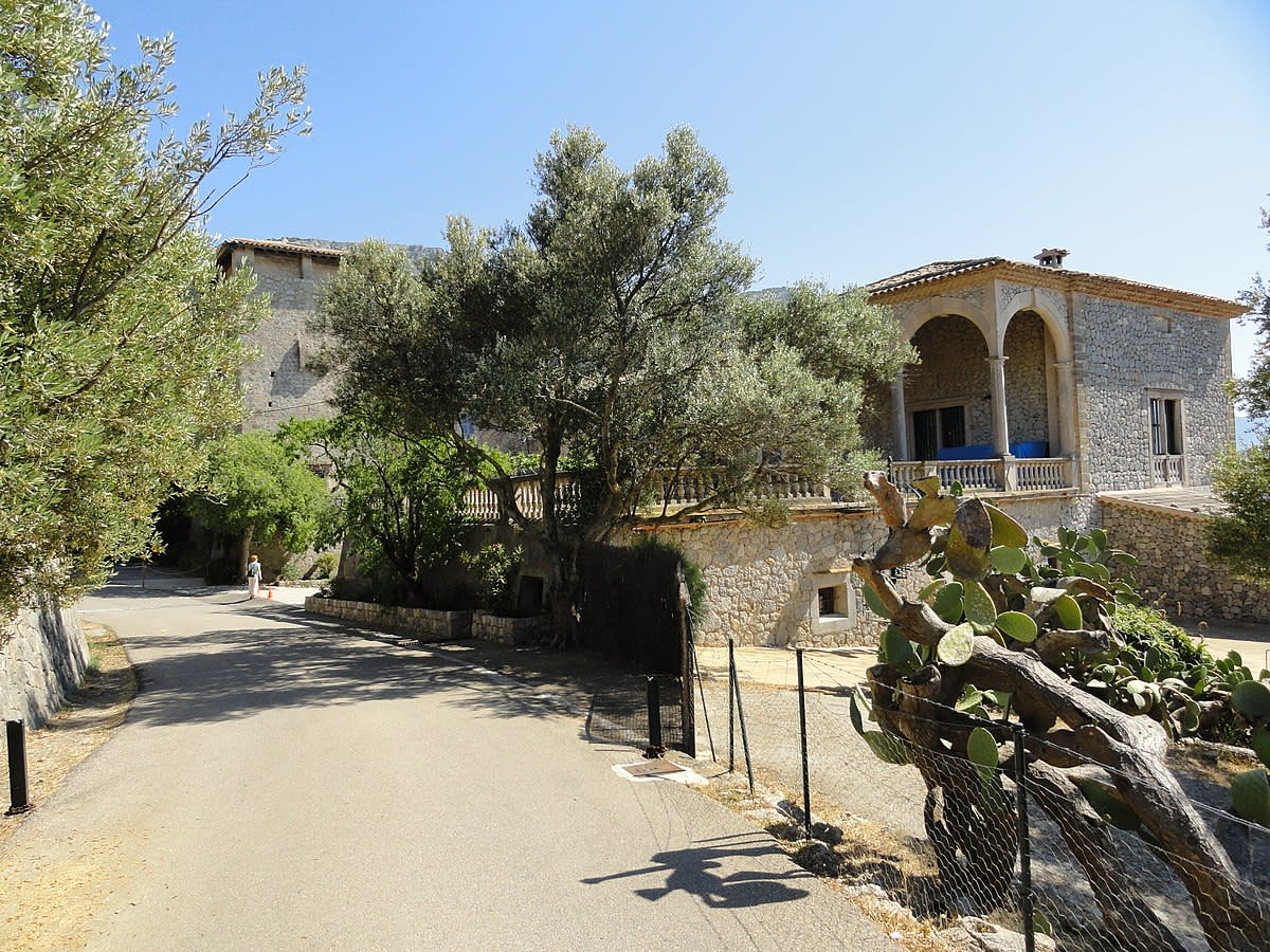 Visiting Son Marroig: A Nobleman's Retreat on the Island of Mallorca