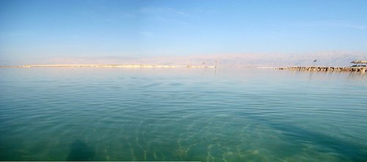 Dead Sea Salt Scrub: Benefits and Recipes