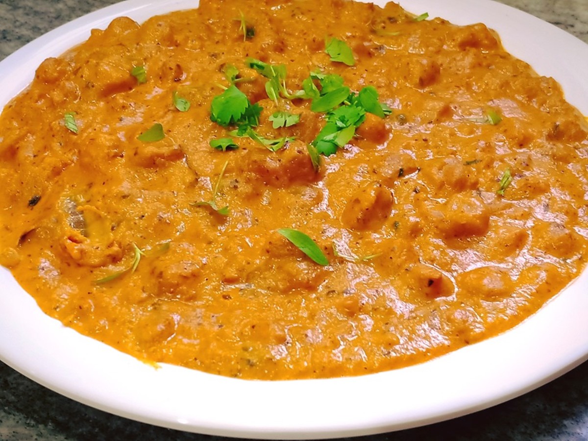 Indian-Style Soya Makhani Masala Curry Recipe