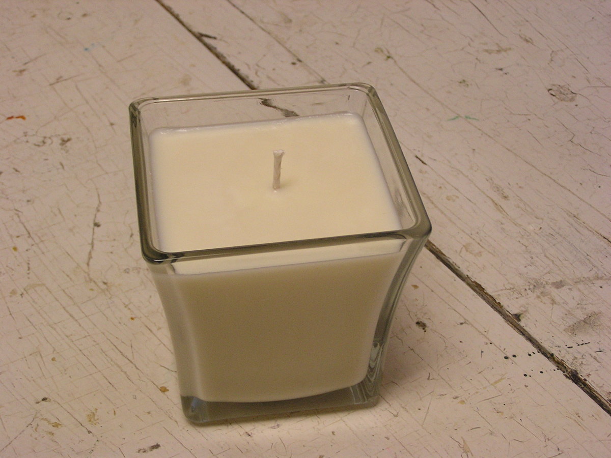 Crafty Brown's Corner: Even Better Homemade Oil Candle