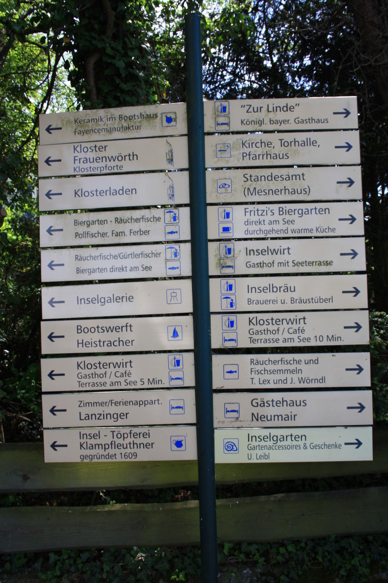 This is the direction signs of the places you can visit in Fraueninsel.
