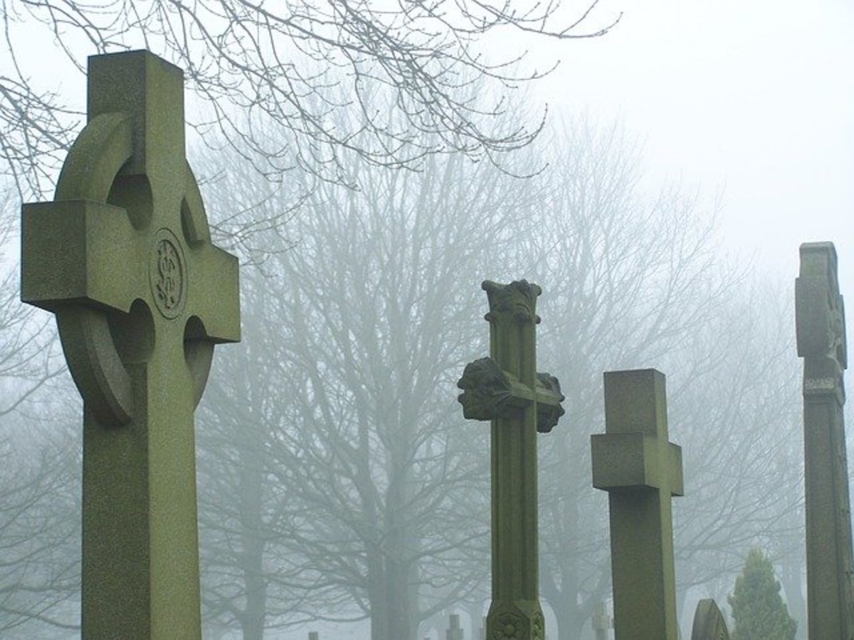 5 Songs to Avoid When Arranging a Funeral