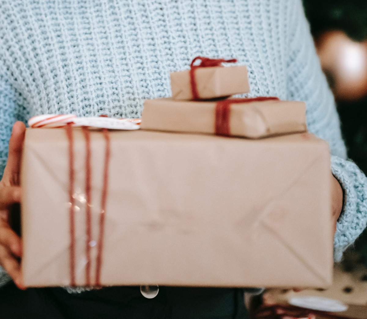 EcoFriendly Ribbon and Gift Wrap Alternatives Holidappy