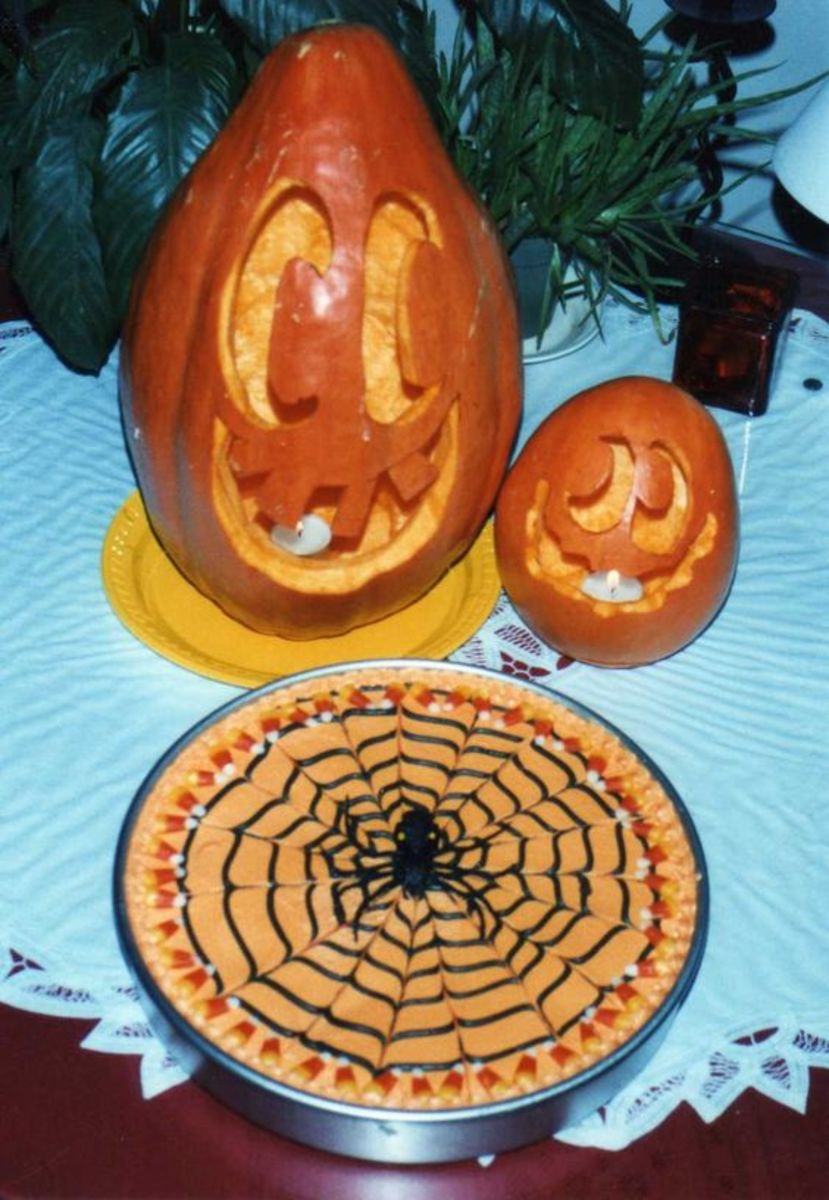 Spider web pumpkin pie