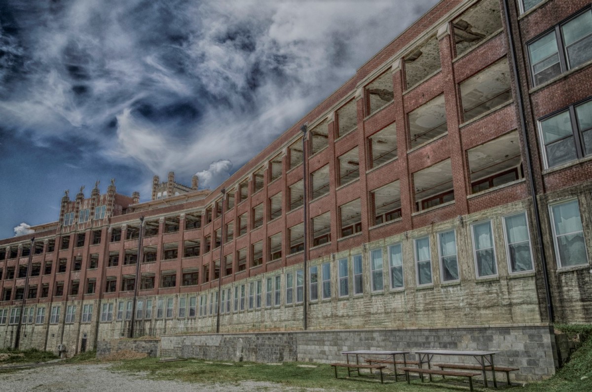 Is the Waverly Hills Sanitorium haunted?