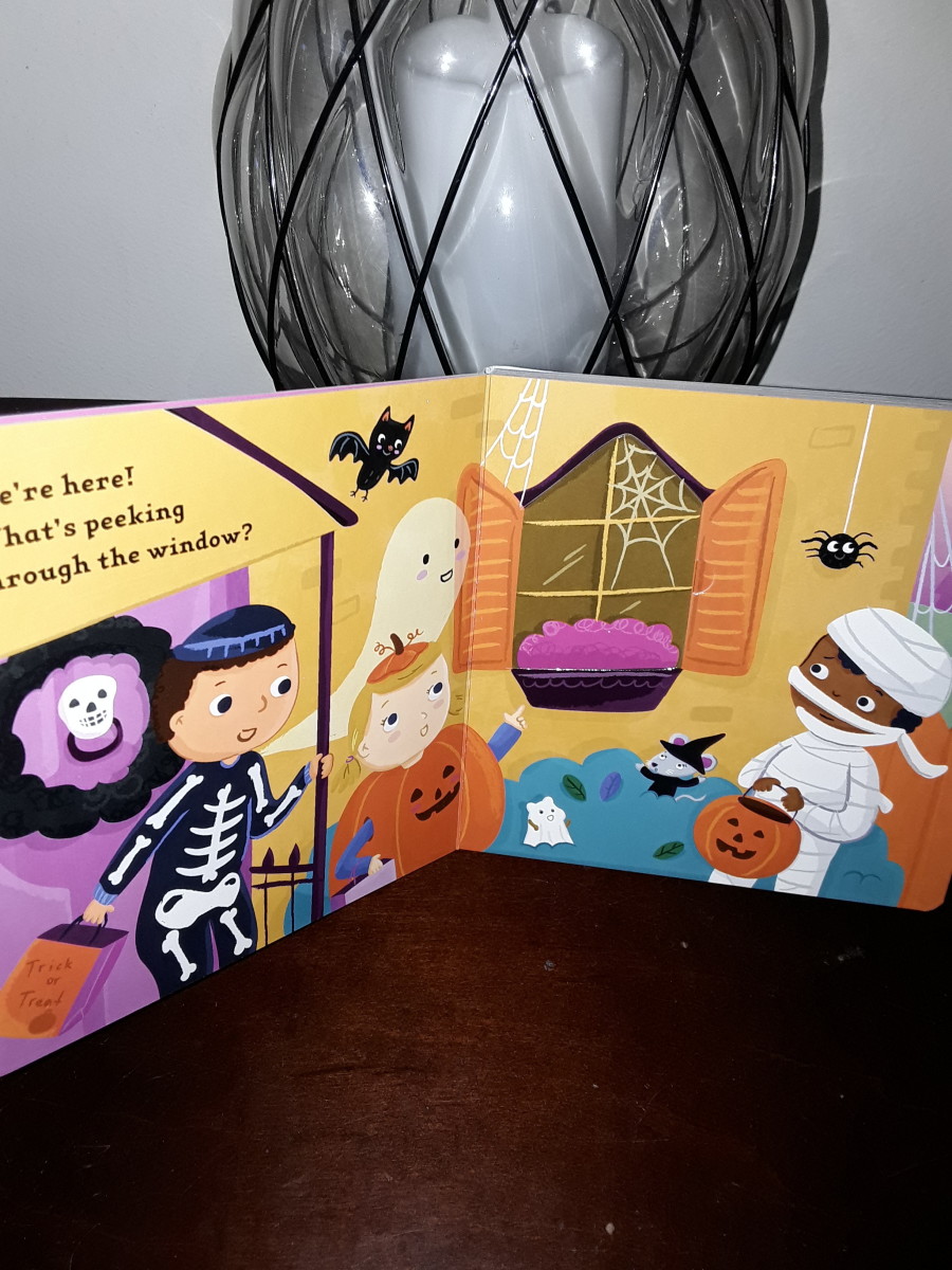 The Spooky Secrets Behind Pop-up Books!