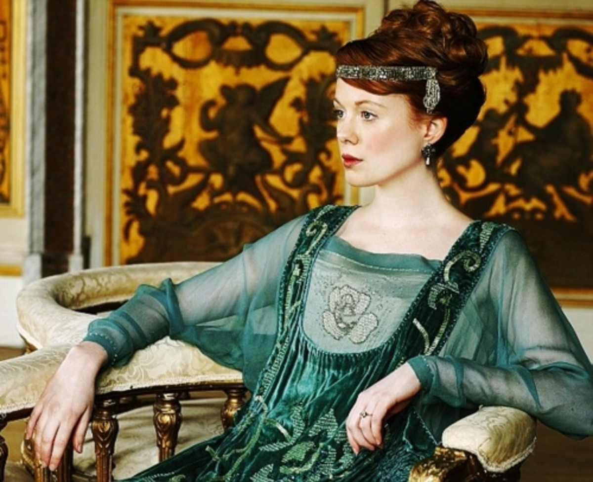 Zoe Boyle as Lavinia Swire, Downton Abbey Season 2 