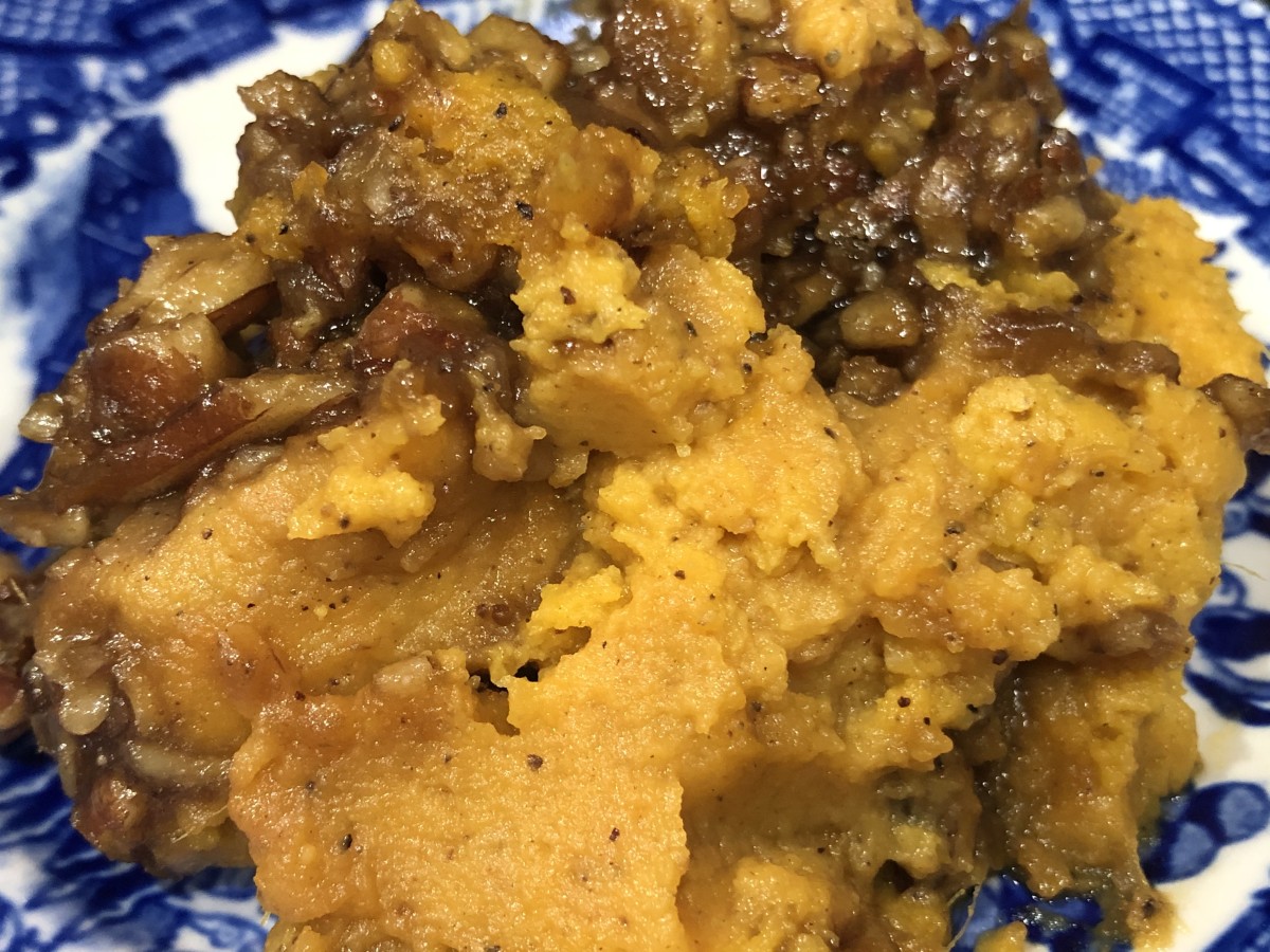 Sweet potato casserole with pecan topping 