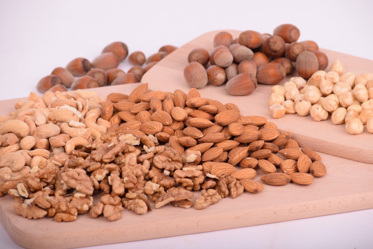 5 Best Nuts for Losing Weight fast: Lose Calories and Stay Full
