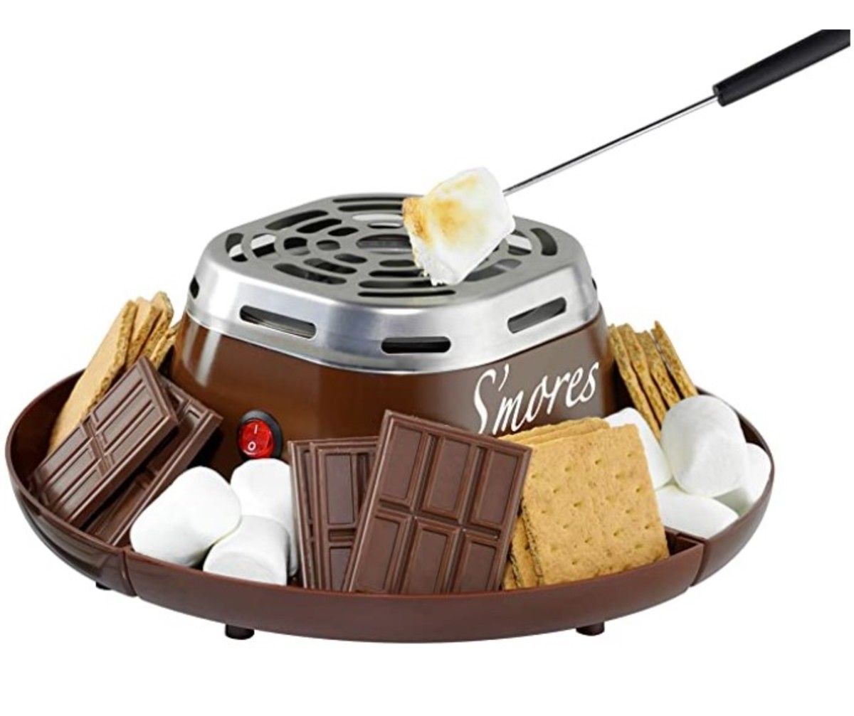 Bring the outside in with this Indoor Electric S'Mores Maker Amazon