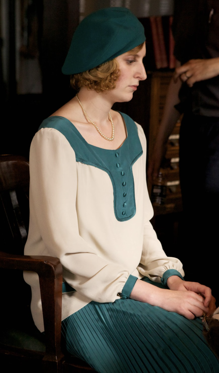 Laura Carmichael as Lady Edith Crawley Season 3, Downton Abbey