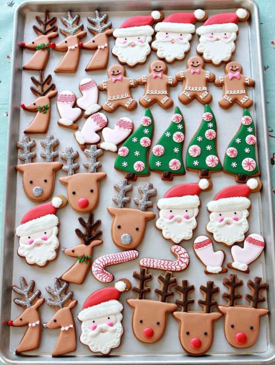 Traditional Christmas cookie designs