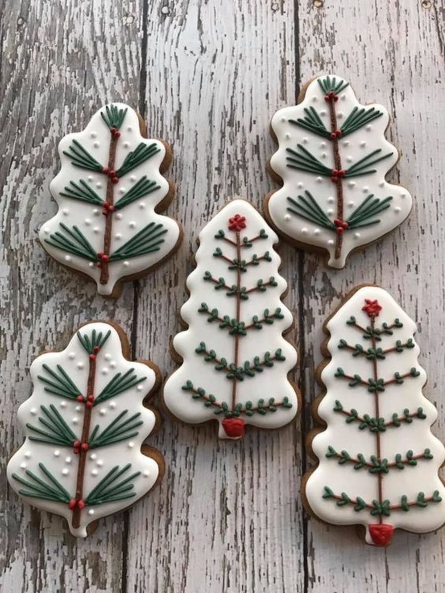 Cute and festive tree cookies