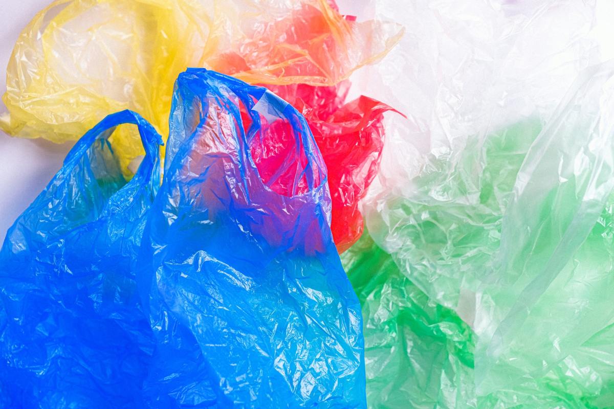 Single-Use Plastics and 5 Companies With Solutions