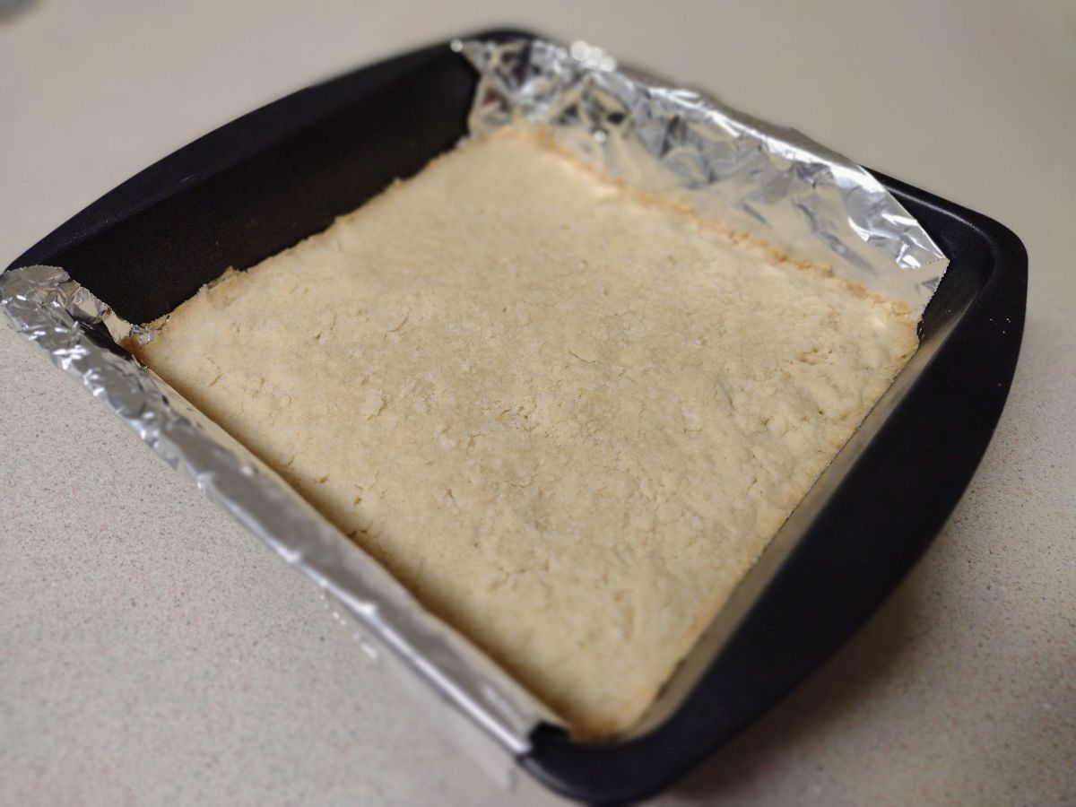 Par-baked crust
