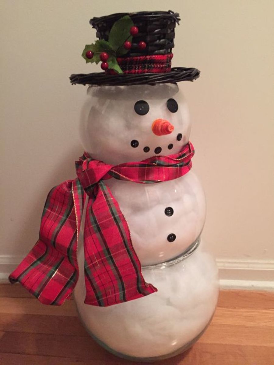 Fishbowl Snowman Stuffed With Cotton Balls