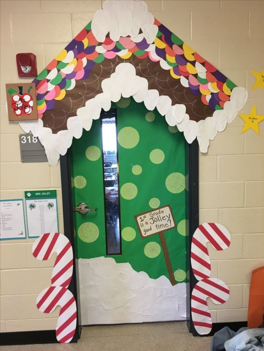 Green Gingerbread House Door With Candy Canes