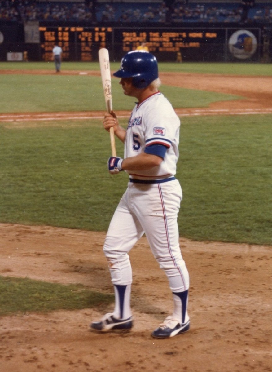 Bob Horner is an underappreciated slugger but is among the finest home run hitters to ever wear an Atlanta Braves uniform. He is one of two players from the Braves ever to hit four home runs in a single game.