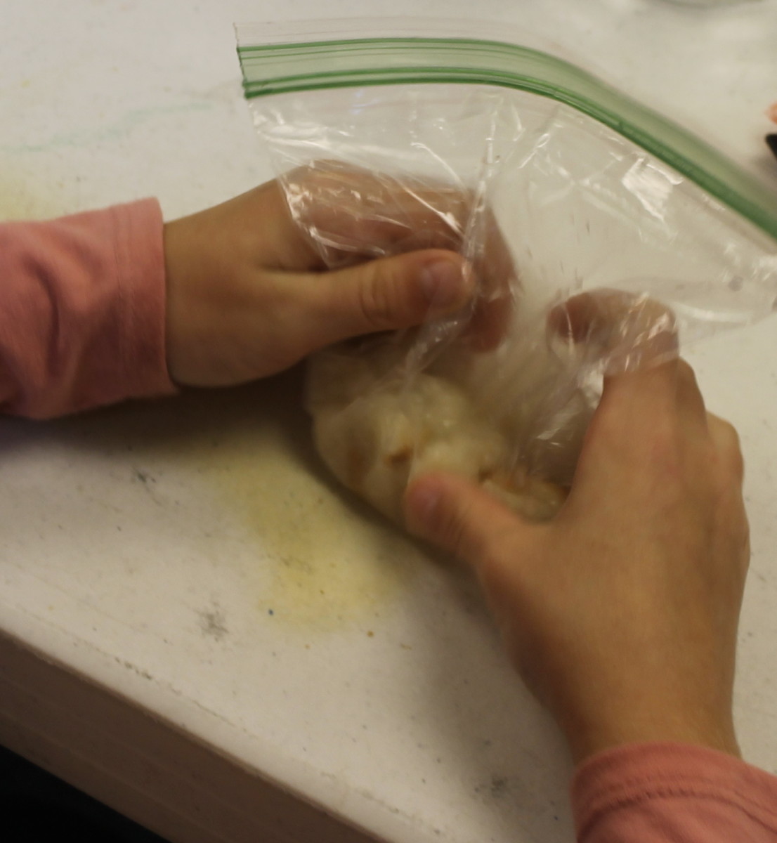 "Chyme" in the stomach made using vinegar and crackers and a sandwich bag