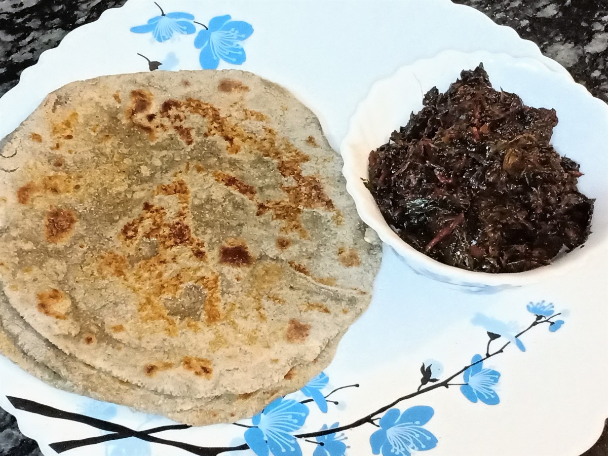 Bajra Roti: Indian Flatbread Made With Pearl Millet Flour
