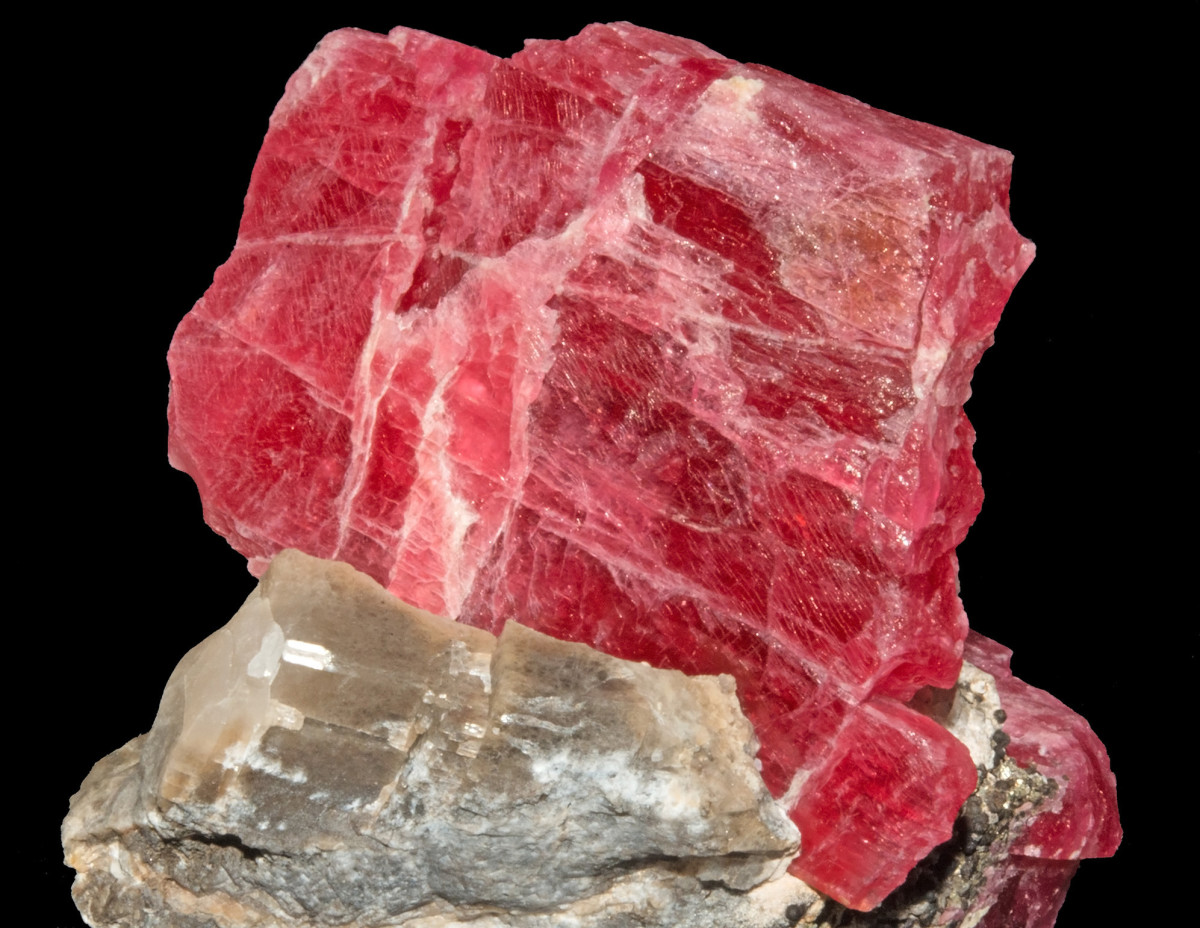 Rhodonite is a pink crystal and so is linked to the heart chakra. 