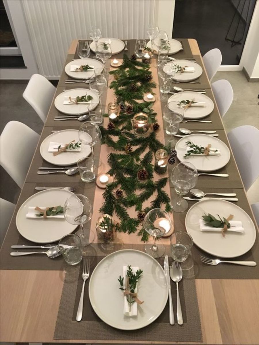 Simple Centerpiece With Evergreen Boughs and Pinecones