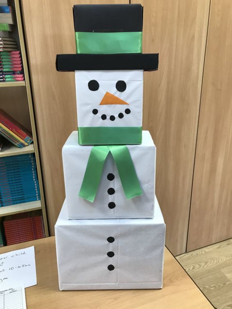 Here's a classic snowman made from gift boxes.