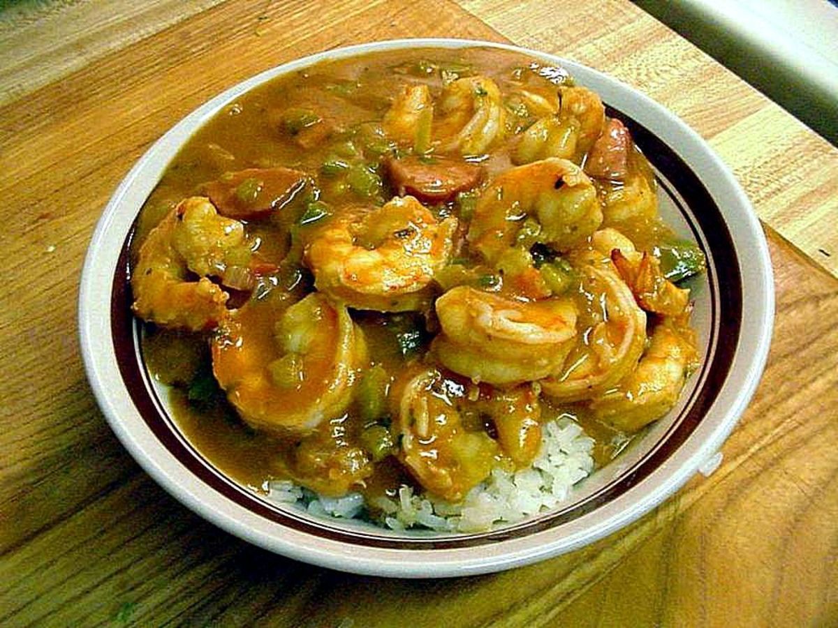 Enjoy a bowl of Cajun gumbo with this delicious recipe!