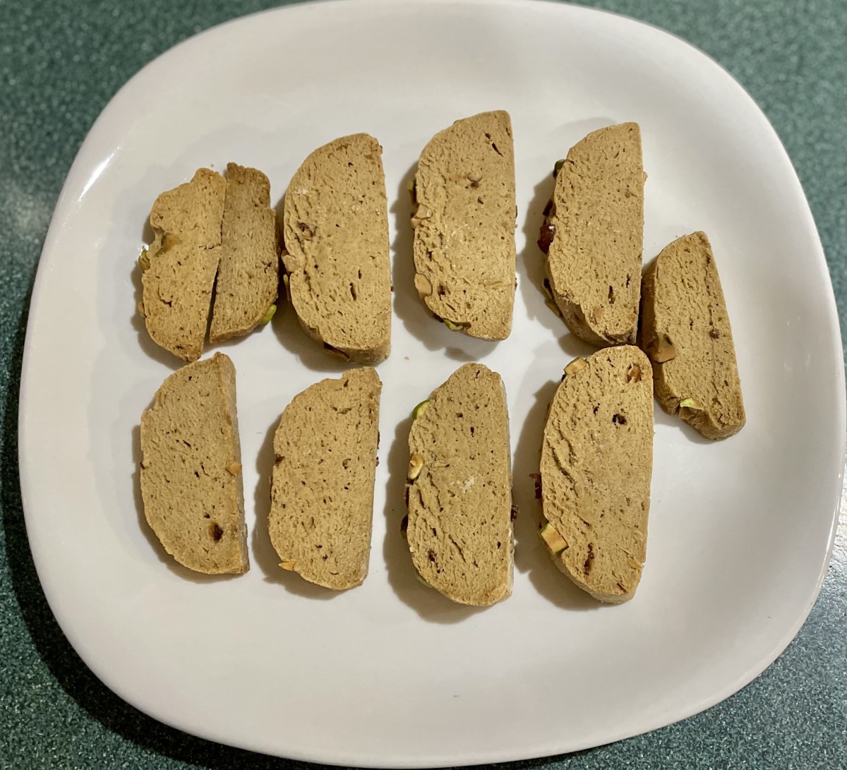 almond-dates-wheat-pistachio-no-sugar-biscotti
