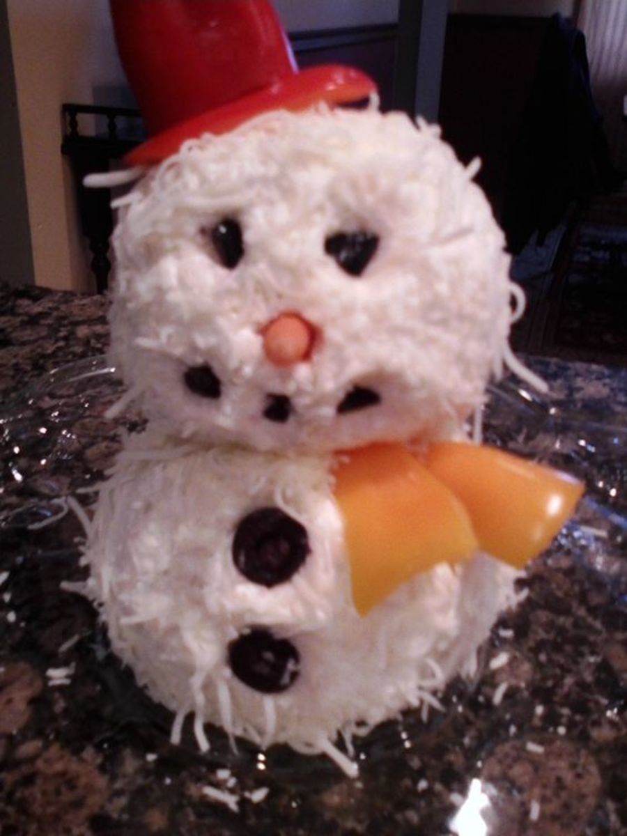 Cheeseball snowman with red hat
