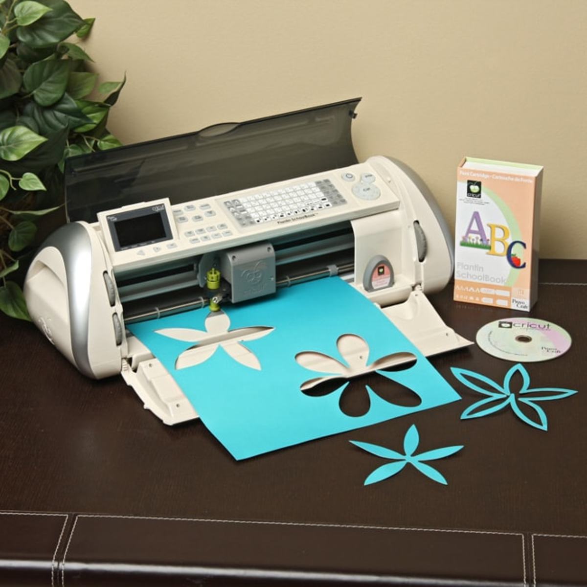 Use your electronic cutting machine to create elements for your scrapbook kit