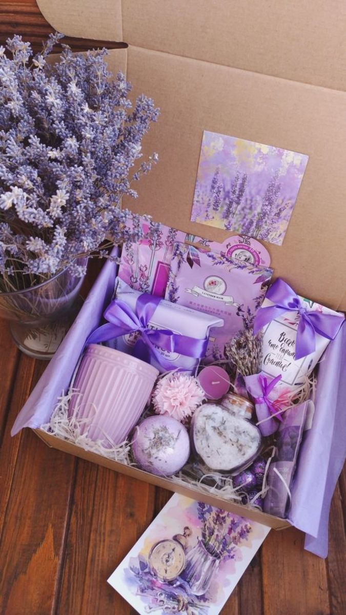 Lavender-Themed Gift Box