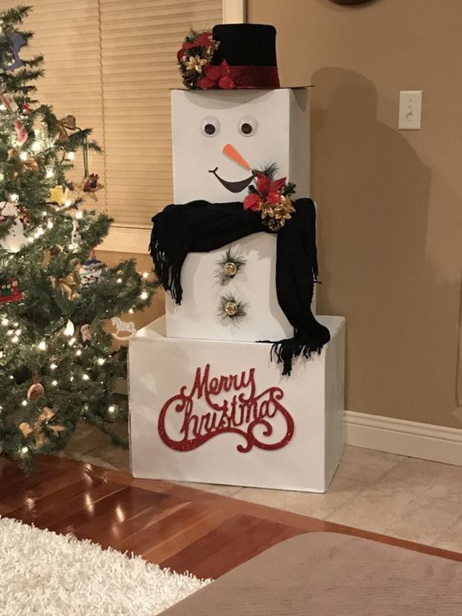 Stacked Gift Box Snowman