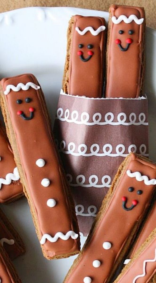 Smiley Gingerbread Sticks