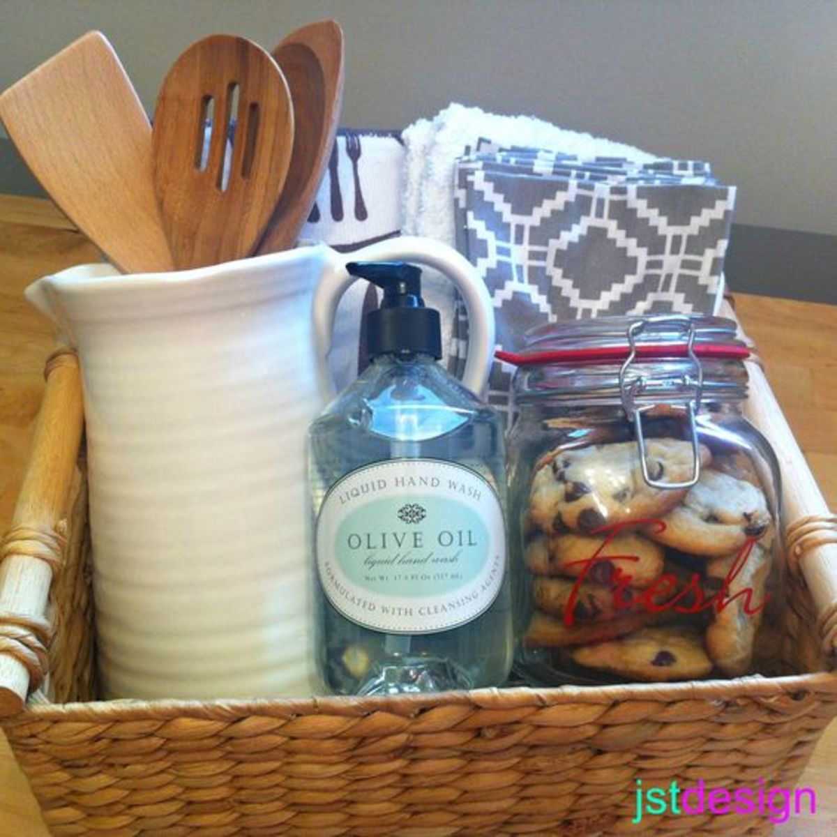Kitchen Gift Set With Cookies