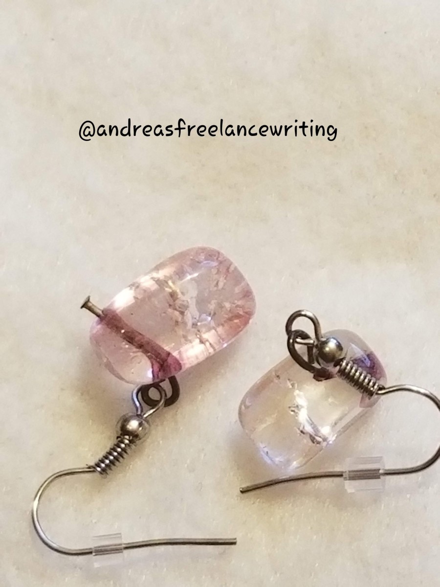 how-to-make-simple-light-and-dark-pink-see-through-stone-stone-earrings