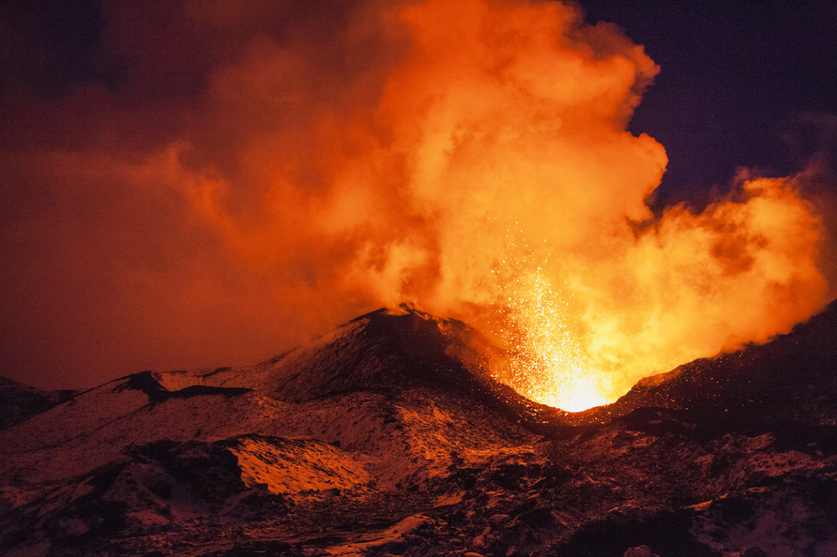 This article discusses the presence of volcanoes throughout the solar system, as well as the remarkable differences between otherworldly volcanoes and Earth's.