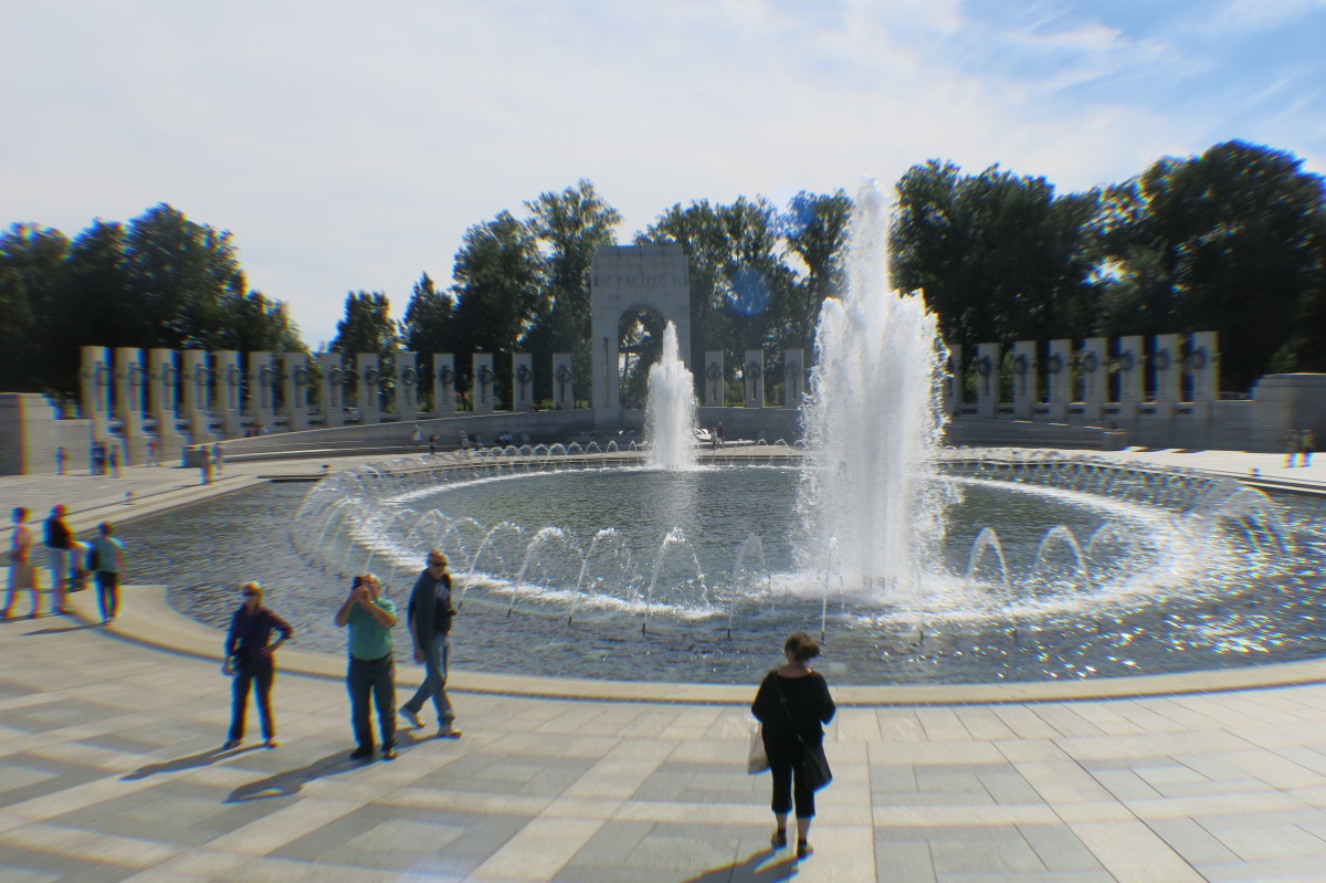 Fountains & Reflecting Pool at World War II Memorial in Washington, D.C.