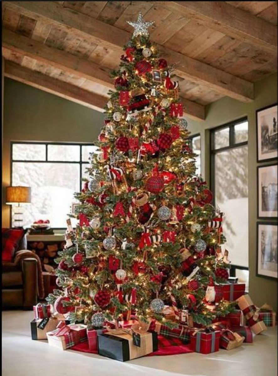 gorgeous-christmas-tree-decorations-that-youll-love